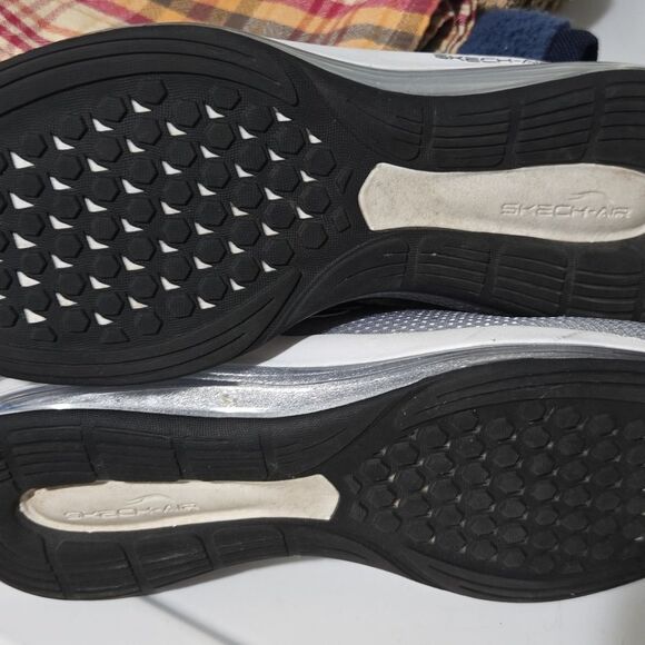 Skechers Skech-Air Element 2.0 Black and White Sneakers Ladies 8 - Picture 9 of 10